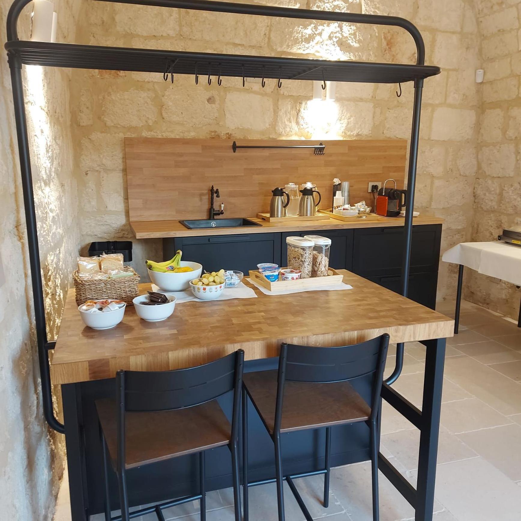 バーリ Palazzo Momi Bed & Breakfast エクステリア 写真